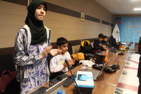 بازدید مدیرکل کانون استان از بخش های مختلف مرکز مجتمع تبریز   و گفت و گوی صمیمی با والدین اعضا مرکز و تشویق و ترغیب آنها به شرکت در جشنواره  قصه گویی.«پنجشنبه 29 آبان 1404»