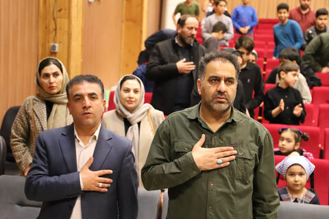 گرامیداشت هفته کتاب با حضور مسئولان و تجلیل از کتاب‌خوانان برتر در کانون اردبیل