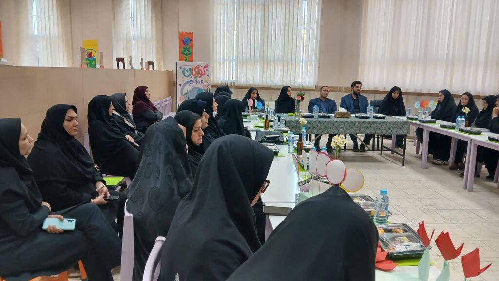 بازدید مدیران و معلمان ناحیه 2 آموزش و پرورش از کافنا