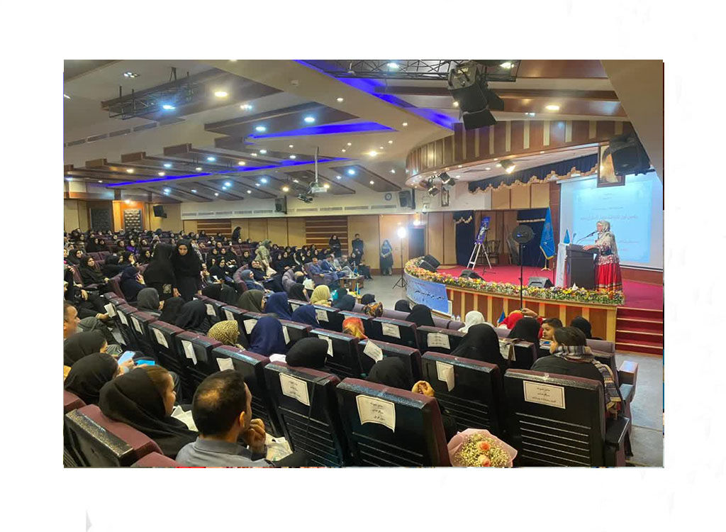 نقشآفرینی کانون گیلان در آیین تجلیل از بانوان نمونه استان