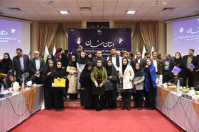 نشست مدیرعامل کانون پرورش فکری با اهالی فرهنگ و هنر استان سمنان