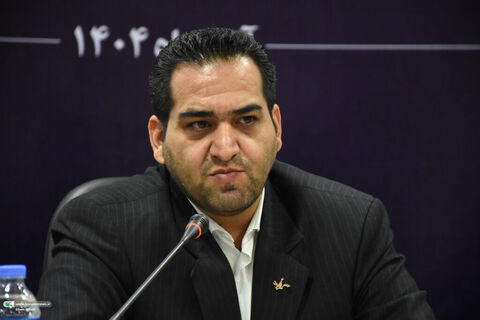 نشست با اهالی فرهنگ و هنر،مدیرعامل.سمنان