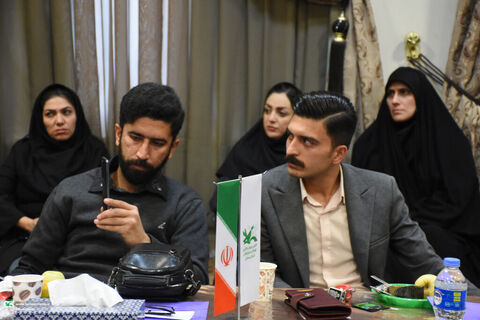 نشست با اهالی فرهنگ و هنر،مدیرعامل.سمنان