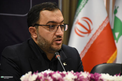 نشست با اهالی فرهنگ و هنر،مدیرعامل.سمنان