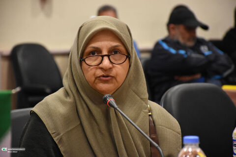 نشست با اهالی فرهنگ و هنر،مدیرعامل.سمنان