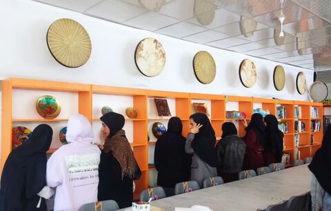 کرمانشاه.  ویژه‌برنامه کتابخوانی