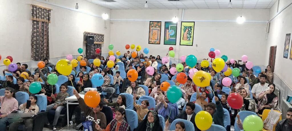 سومین اکران انیمیشن سینمایی «یوز» در مرکز کنگاور
