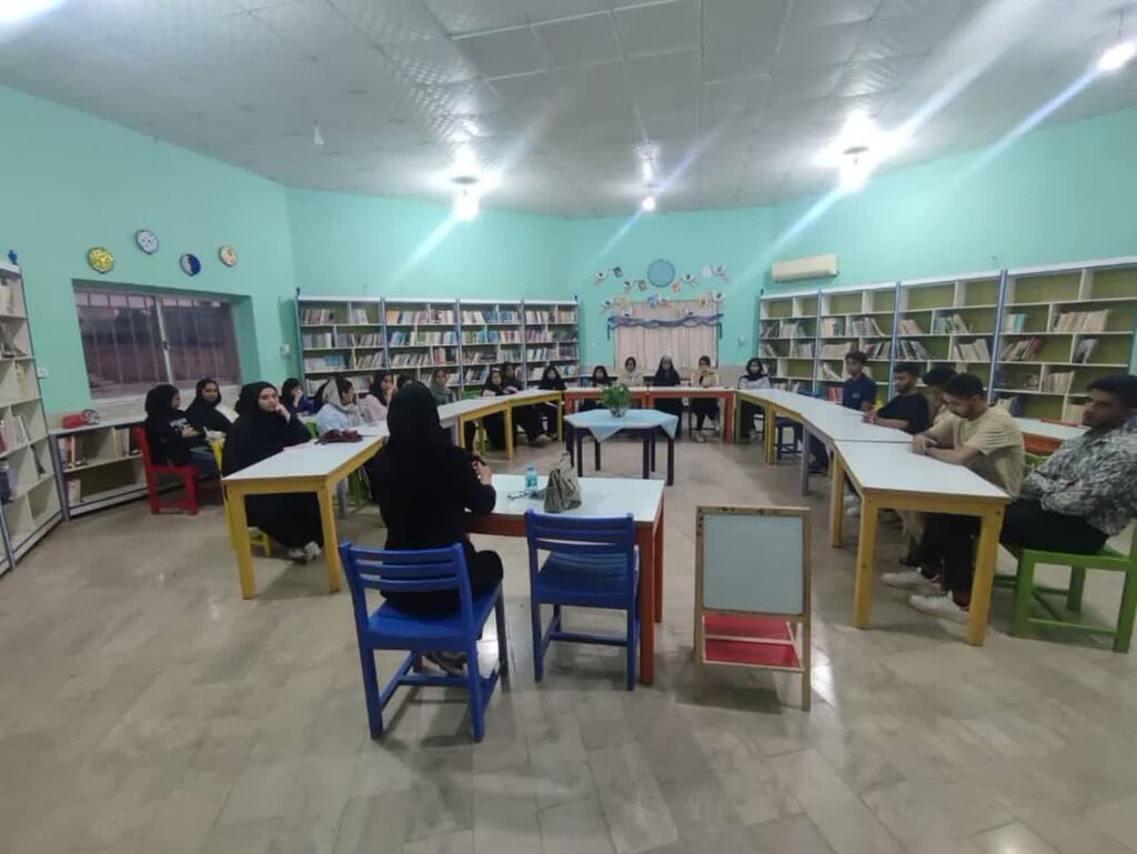 نشست نویسندگان با کودکان و نوجوانان جزیره ابوموسی