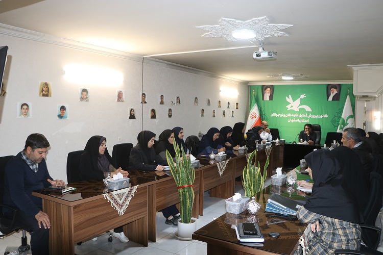 نشست هماهنگی برگزاری مرحله استانی بیست ‌و هفتمین جشنواره بین‌المللی قصه‌گویی