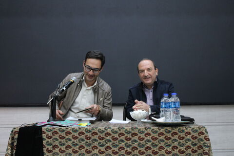 دو پنجره همدان