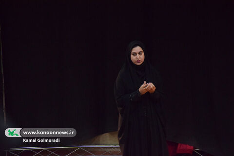 کارگاه قصه‌گویی با حضور معلمان و مربیان در کانون لرستان