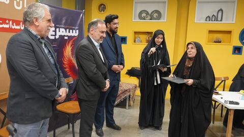 گزارش تصویری ویژه‌برنامه ادبی «آنها کودک بودند»