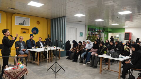 گزارش تصویری ویژه‌برنامه ادبی «آنها کودک بودند»