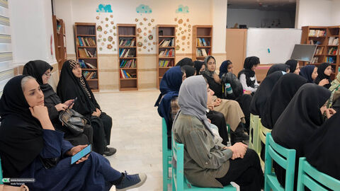 نشست ادبی دو پنجره کانون استان قم/ آلبوم پنجره ی اول