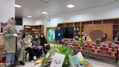 نشست ادبی دو پنجره کانون استان قم/ آلبوم پنجره ی اول