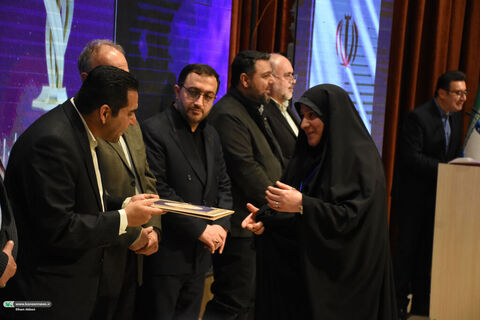 تجلیل از برگزیدگان جشنواره در مسیر آفرینش.سمنان