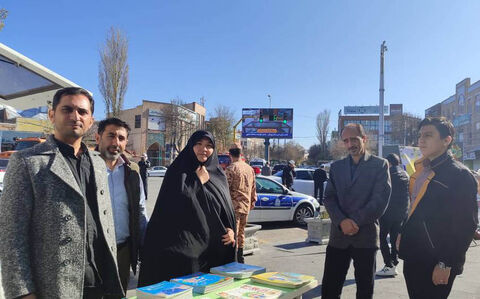میز خدمت کانون پرورش فکری در نماز جمعه اردبیل