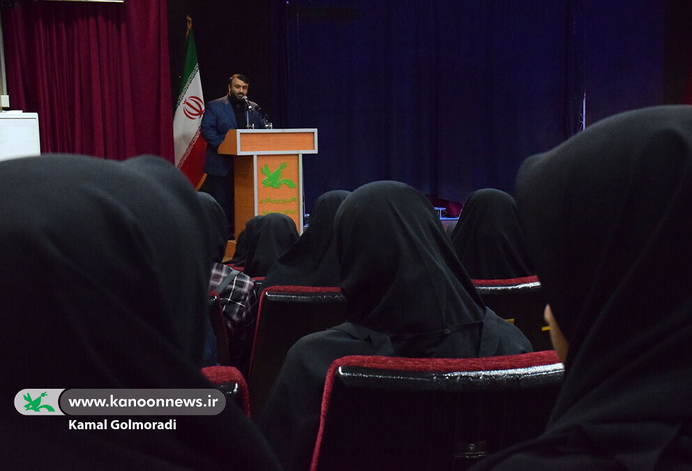 قصهگویی ابزاری مهم در تربیت و رشد کودکان و نوجوانان است