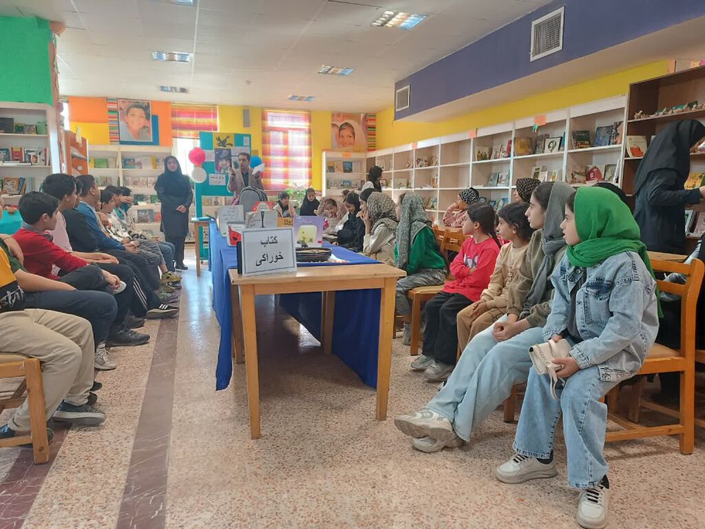 گرامیداشت هفته کتاب در مراکز فرهنگی و هنری کانون قزوین