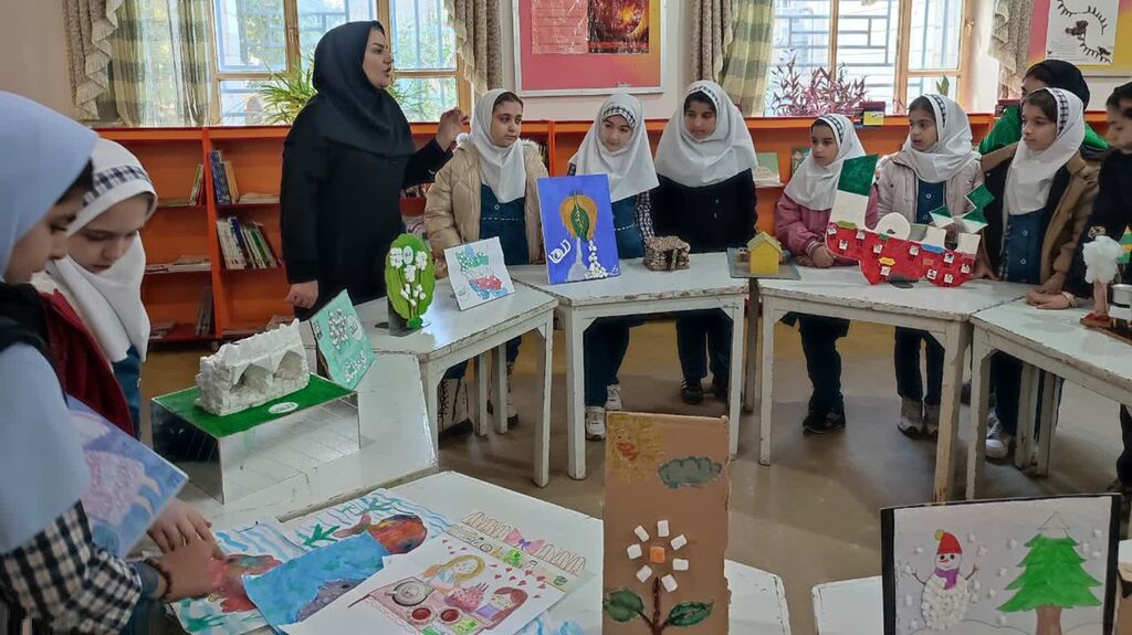 ویژهبرنامه «با هم بخوانیم برای ایران» در مرکز هرسین