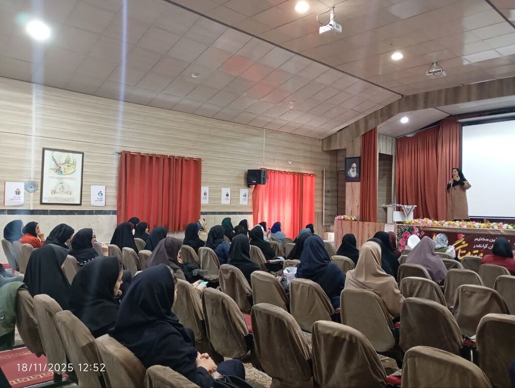 سلسله نشستهای «قصهگویی» در مراکز کانون پرورش فکری کودکان و نوجوانان استان البرز