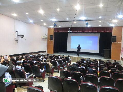 ویژه‌برنامه‌های هفته کتاب و کتاب‌خوانی در مراکز کانون استان بوشهر 5