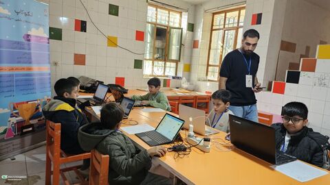 برپایی نخستین جشنواره خلاقیت‌های علمی و پژوهشی در کانون کهگیلویه و بویراحمد به روایت تصویر