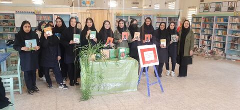 گزارش تصویری رونق هفته کتاب در مراکز فرهنگی و هنری کانون استان قزوین