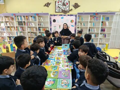 گزارش تصویری رونق هفته کتاب در مراکز فرهنگی و هنری کانون استان قزوین
