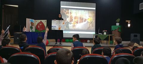 گزارش تصویری رونق هفته کتاب در مراکز فرهنگی و هنری کانون استان قزوین