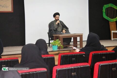 ویژه‌برنامه عزاداری شهادت حضرت زهرا(س) در کانون پرورش فکری اهواز