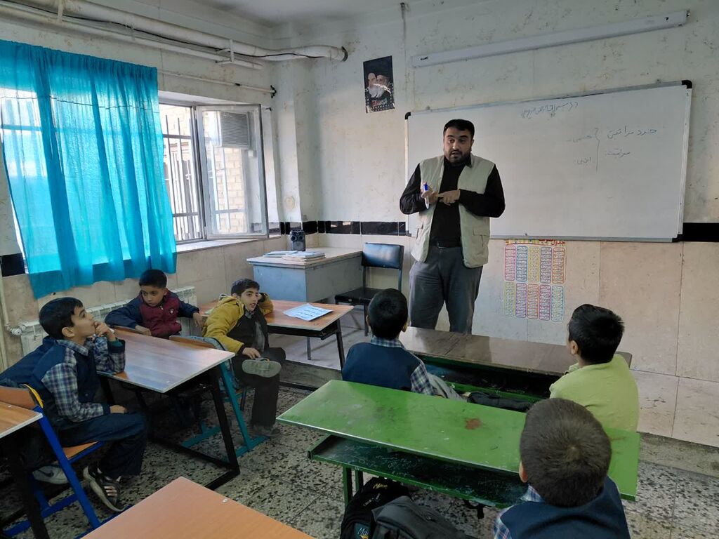 ترویج قصهگویی در مدارس برای با حضور فعال کانون همدان