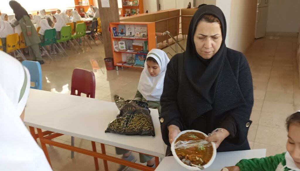 ویژهبرنامه شهادت حضرت زهرا(س) در مرکز شماره ۱ اسلامآباد غرب