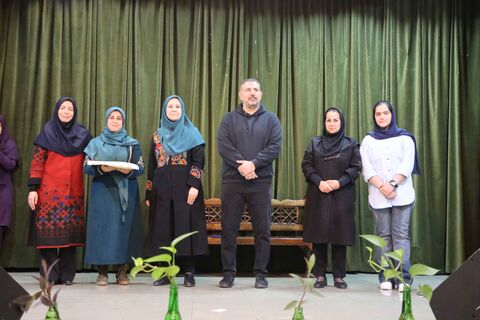 مهرواره کتابدوست