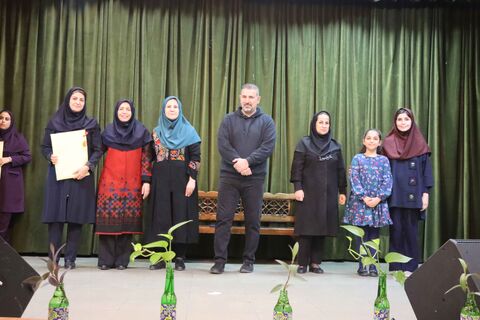 مهرواره کتابدوست