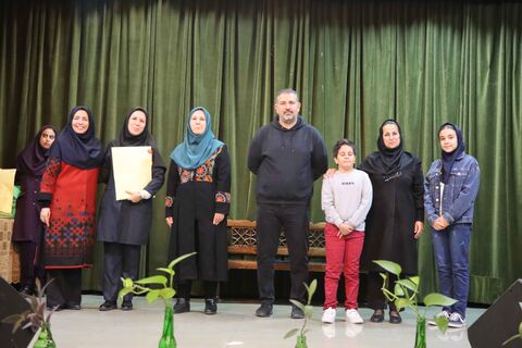 مهرواره کتابدوست