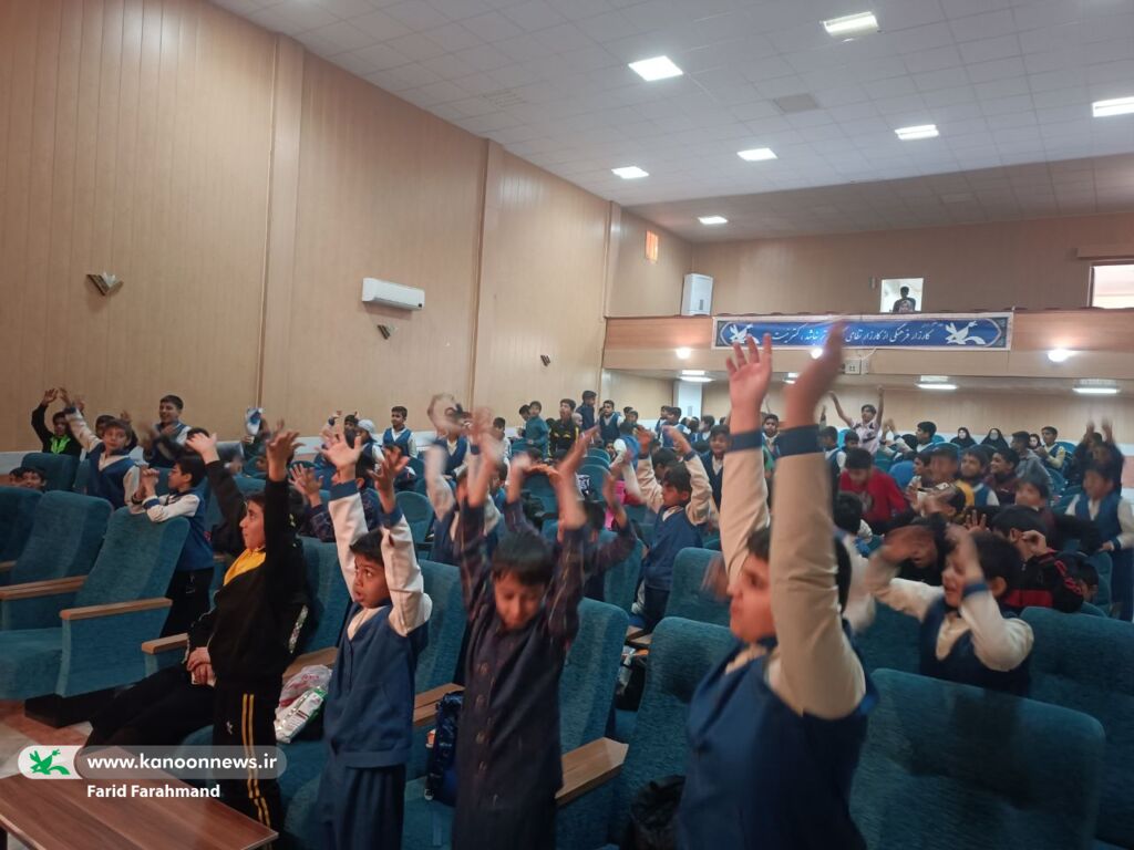 کانون سیستان و بلوچستان با «قصهگویی و بازی و هیجان» میزبان دانشآموزان کتابدوست