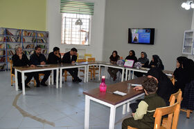 نقد کتاب «امید فرار کرد» در کانون لرستان برگزار شد