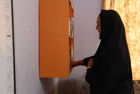 طرح اهدای قفسه‌های کتاب کانون چهارمحال و بختیاری