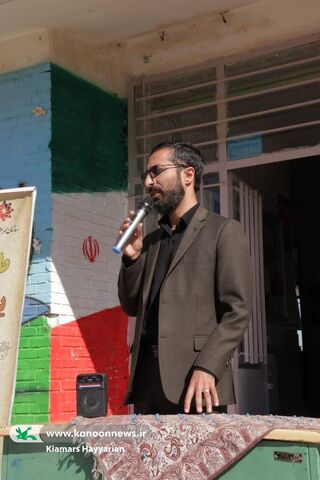 طرح اهدای قفسه‌های کتاب کانون چهارمحال و بختیاری به مدارس محروم(2)