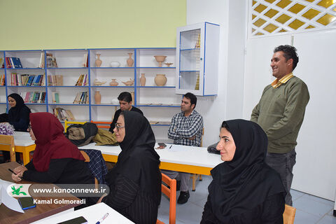 کارگاه «خلق بداهه قصه برای قصه‌گویی» در کانون لرستان