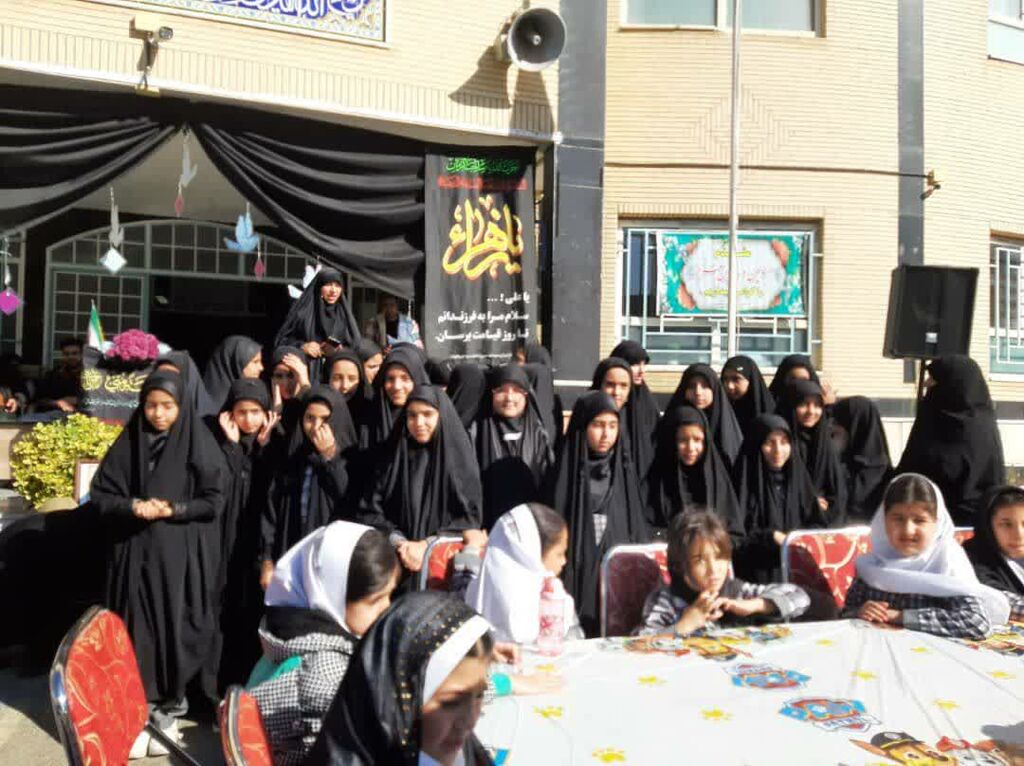 اجرای برنامههای فرهنگی و دینی در مراکز کانون همدان