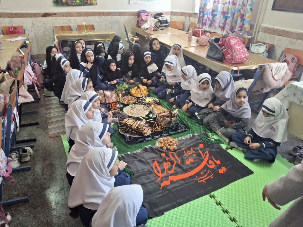 اجرای برنامههای فرهنگی و دینی در مراکز کانون همدان