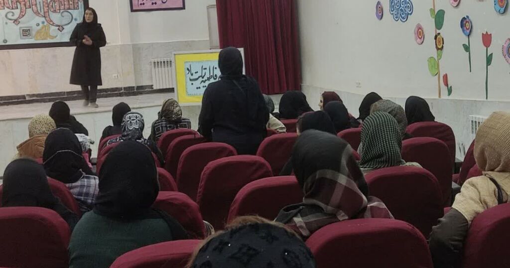 «ویژهبرنامه مادران فاطمی» در مرکز شماره 3 کانون کرمانشاه