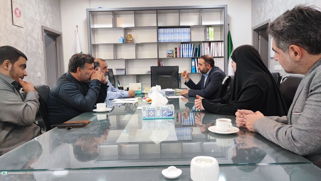 نشست مدیرکل کانون پرورش فکری خوزستان با مسئولان دزفول