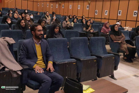 دوره‌ی آموزشی فنون و مهارتهای قصه‌گویی در کانون چهارمحال و بختیاری