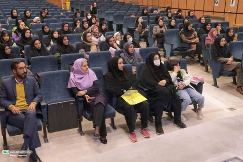 دوره‌ی آموزشی فنون و مهارتهای قصه‌گویی در کانون چهارمحال و بختیاری