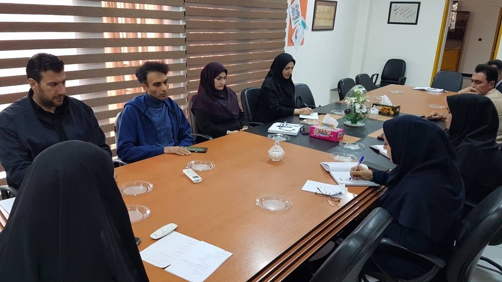 نشست هماهنگی برگزاری جشنواره قصه‌گویی کانون کرمانشاه