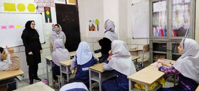 اجرای برنامه‌های مهارت‌محور طرح «نماد» در مدرسه الکوت شیراز