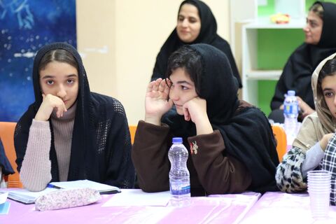 نشست ادبی دوپنجره در کانون مازندران